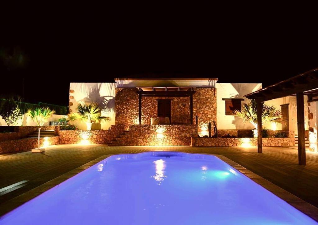 Pueblo Canario Aparthotel Los Estancos Luaran gambar