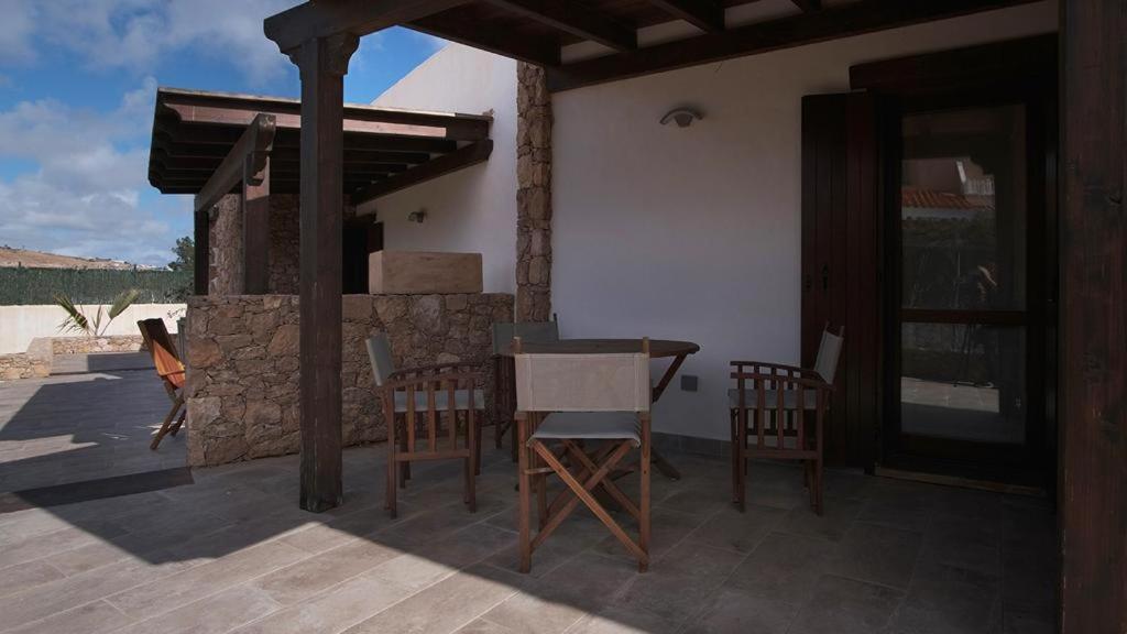 Pueblo Canario Aparthotel Los Estancos Luaran gambar