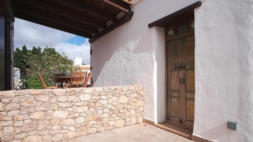 Pueblo Canario Aparthotel Los Estancos Luaran gambar